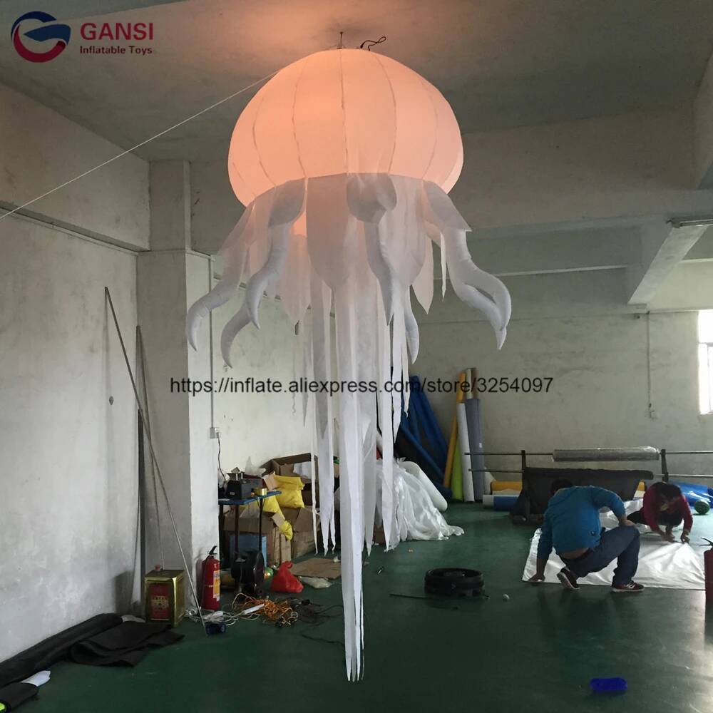 Outdoor Lighting Jellyfish - Mehrfarbiger, bezaubernder aufblasbarer LED-Licht-Krake, 2,5 m